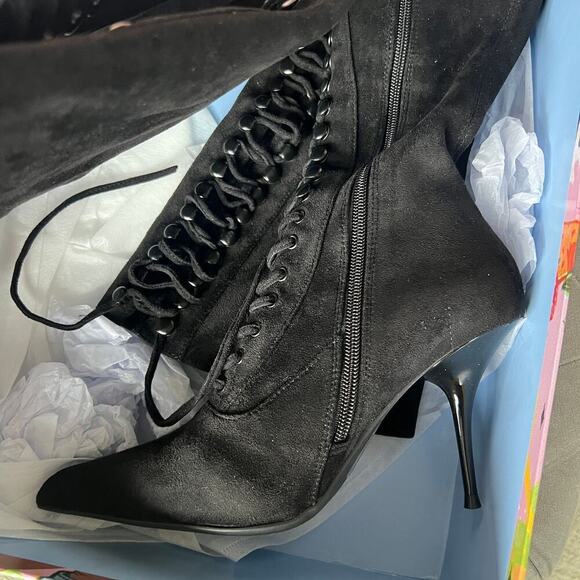 NEW Jeffrey Campbell Black Lace Up Thigh High Boots Size 6 - Picture 3 of 5